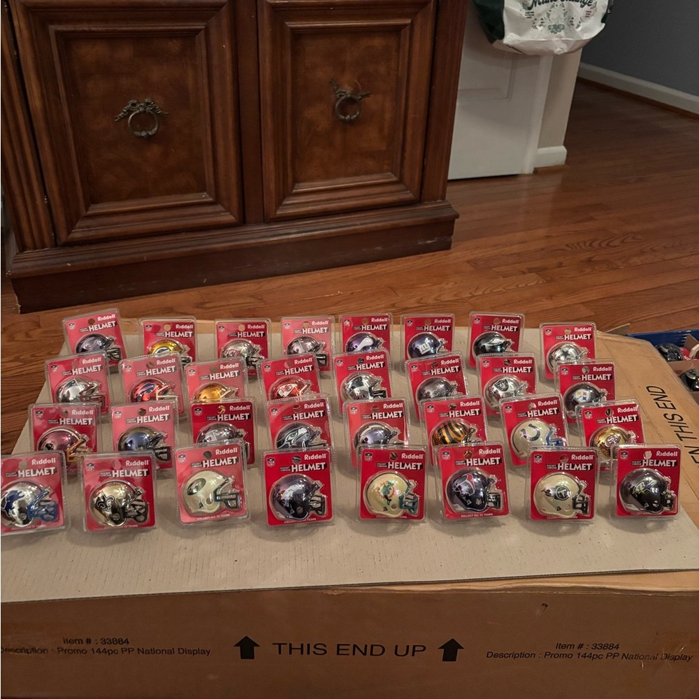 Nfl Mini Helmet Set - riddell football helmets
